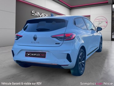 Renault clio v nouvelle e-tech full hybrid 145 techno occasion  simplicicar nice - pfvauto simplicicar simplicibike france