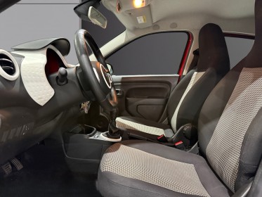 Renault twingo iii sce 65 - 21 life clim full entretien renault occasion simplicicar magny-en-vexin simplicicar simplicibike...