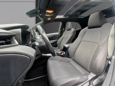 Toyota corolla hybride my21 122h design garantie 12 mois occasion simplicicar vienne simplicicar simplicibike france