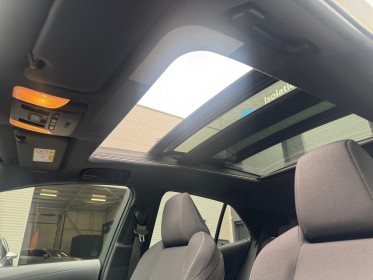 Toyota corolla hybride my21 122h design garantie 12 mois occasion simplicicar vienne simplicicar simplicibike france