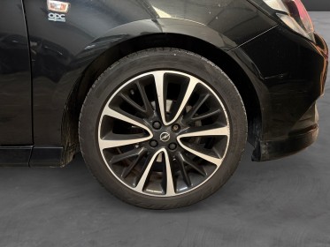 Opel corsa 1.4 90 ch black edition opc line carplay moteur à chaîne garantie 12 mois occasion simplicicar saint-jean...