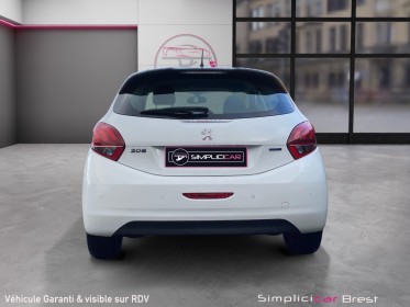 Peugeot 208 business 1.6 bluehdi 100ch ss allure business - garantie 12 mois - distribution ok occasion simplicicar brest...