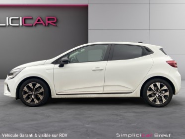 Renault clio v 1.5 blue dci 100ch evolution - garantie 12 mois - carplay occasion simplicicar brest simplicicar simplicibike...