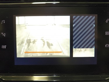 Citroen c3 aircross 130 eat6 shine pack carplay cuir toit ouvrant pano garantie 12 mois occasion simplicicar saint-jean...