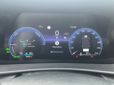 Toyota c-hr hybride my23 2.0l collection occasion simplicicar lille  simplicicar simplicibike france