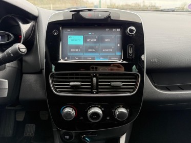 Renault clio iv tce 90 energy limited occasion simplicicar rennes simplicicar simplicibike france