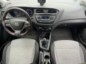 Hyundai i20 1.1 crdi 75 initia- chaine de distribution- garantie 12 mois occasion simplicicar lyon nord simplicicar...