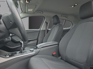 Bmw serie 1 f40 118i 140 ch lounge caméra de recul révisée garantie 12 mois occasion simplicicar vichy simplicicar...