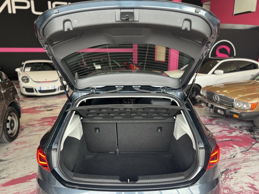 SEAT d'occasion LEON 1.5 TDI 115 STYLE de 2019 Annecy (74)﻿