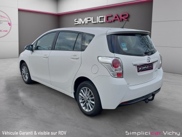 Toyota verso lca 2017 132 ch vvt-i design garantie 12 mois révisée attelage amovible occasion simplicicar vichy simplicicar...