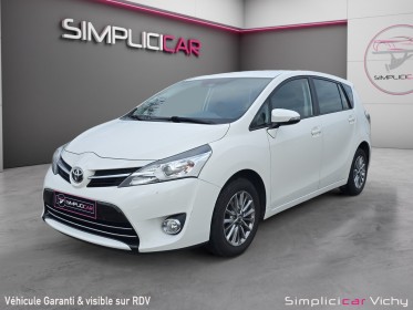 Toyota verso lca 2017 132 ch vvt-i design garantie 12 mois révisée attelage amovible occasion simplicicar vichy simplicicar...