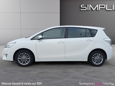 Toyota verso lca 2017 132 ch vvt-i design garantie 12 mois révisée attelage amovible occasion simplicicar vichy simplicicar...