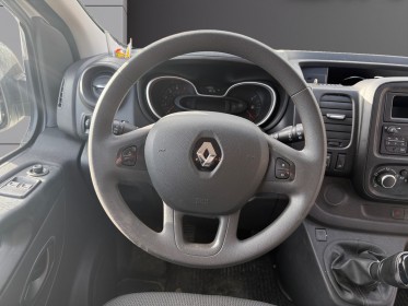 Renault trafic 2l  dci 145ch zen energy ss 9 places entretien complet état neuf garantie 12 mois occasion simplicicar...