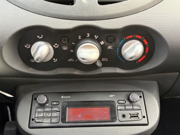 Renault twingo ii clim bluetooth media garantie 12 mois occasion simplicicar mery-sur-oise simplicicar simplicibike france