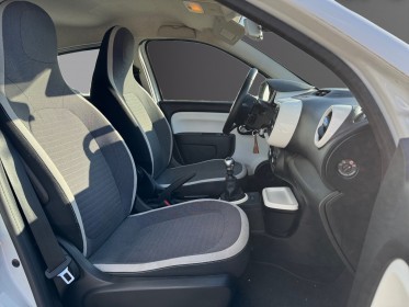 Renault twingo iii 0.9 tce 90 energy limited clim auto régulateur de vitesse suivi complet garantie 12 mois occasion...