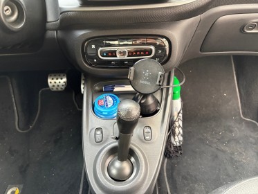 Smart fortwo coupe 2016 0.9 90 ch ss ba6 prime, full option, apple carplay, proprio depuis 8ans, garrantie 12 mois. occasion...