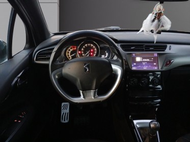 Ds ds 3 bluehdi 100 ss bvm5 so chic distribution neuve - garantie 12 mois occasion simplicicar la ciotat simplicicar...