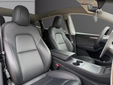 Tesla model y standard rwd sièges chauffants volant chauffant garantie constructeur occasion simplicicar dijon simplicicar...