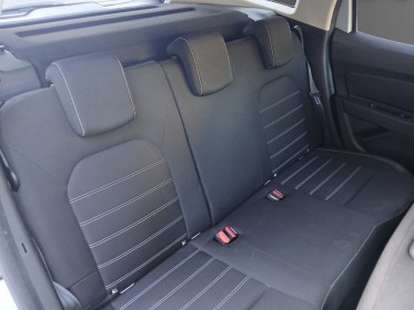 Dacia duster eco-g 100 4x2 prestige garantie 12 mois occasion simplicicar la ciotat simplicicar simplicibike france