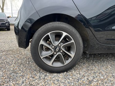 Hyundai  i10 1.0 66 bvm5 edition mondial 2019 - car play - climatisation occasion simplicicar toulouse nord simplicicar...