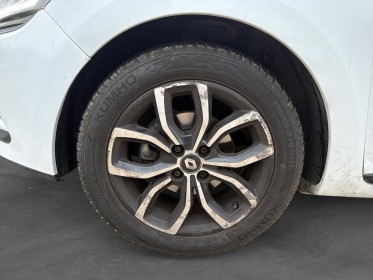 Renault clio iv tce 90 energy intens occasion simplicicar lyon nord simplicicar simplicibike france