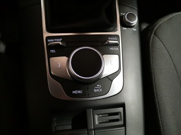 Audi a3 berline business 2.0 tdi 150ch business line suivi 100% audi pneus av neufs origine france garantie 12 mois occasion...