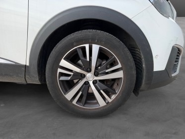 Peugeot 5008 puretech 130ch ss eat8 allure carplay caméra 180° garantie 12 mois occasion simplicicar orleans simplicicar...
