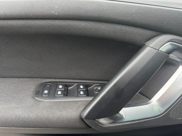 Peugeot 308 business 1.6 bluehdi 120ch ss eat6 access business distibution faite ,attelage,toit panoramique occasion...