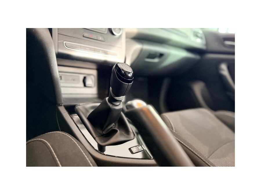 RENAULT d'occasion MEGANE TCE 130 LIMITED de 2018 Annecy (74)﻿