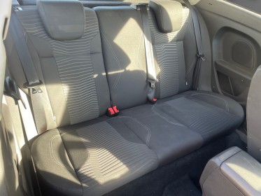 Ford fiesta 1.0 ecoboost 125 ss titanium  caméra de recul , garantie 12 mois occasion simplicicar lyon nord simplicicar...