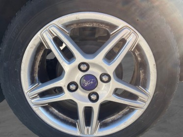 Ford fiesta 1.0 ecoboost 125 ss titanium  caméra de recul , garantie 12 mois occasion simplicicar lyon nord simplicicar...