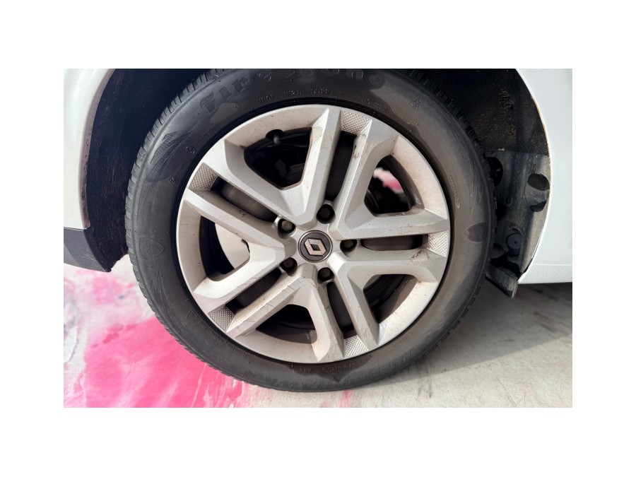 RENAULT d'occasion MEGANE TCE 130 LIMITED de 2018 Annecy (74)﻿