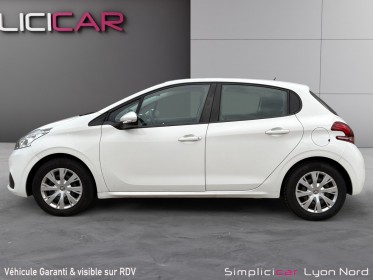 Peugeot 208 affaire 1.6 bluehdi 100 bvm5 premium pack occasion simplicicar lyon nord simplicicar simplicibike france
