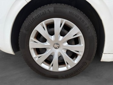 Peugeot 208 affaire 1.6 bluehdi 100 bvm5 premium pack occasion simplicicar lyon nord simplicicar simplicibike france