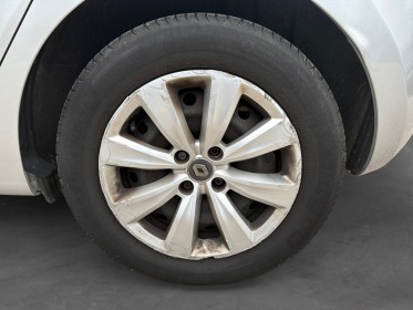 Renault clio v societe clio v  blue dci 85 air nav / garantie 12 mois occasion simplicicar lyon nord simplicicar simplicibike...