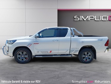 Toyota hilux x-tra cabine 2.4 d-4d 4wd 2.4l 150ch  legende / caméa de recul occasion réunion ville st pierre simplicicar...
