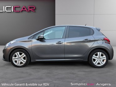 Peugeot 208 82ch ss bvm5 signature garantie 12 mois sièges chauffants occasion simplicicar angers simplicicar simplicibike...