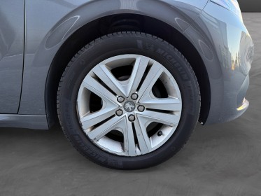 Peugeot 208 82ch ss bvm5 signature garantie 12 mois sièges chauffants occasion simplicicar angers simplicicar simplicibike...