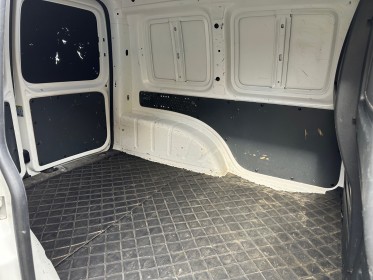 Volkswagen caddy van 2.0 tdi 75 bvm5 business line occasion parc voitures beauvais simplicicar simplicibike france