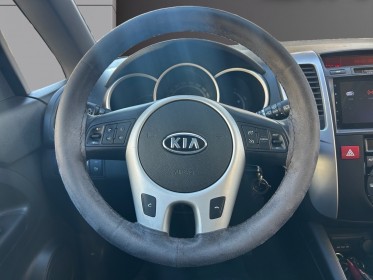 Kia venga 1.6 crdi 115 ch isg urban chic occasion cannes (06) simplicicar simplicibike france