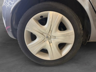 Renault clio iv 1.5 dci 90 zen distri ok / radar arr / gps occasion simplicicar veauche simplicicar simplicibike france