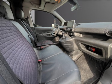 Peugeot partner 1.5 bluehdi 130 ss 950kg premium 3pl 2022 occasion simplicicar limoges  simplicicar simplicibike france