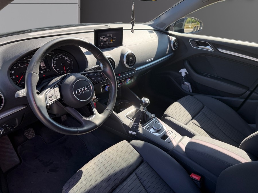 AUDI d'occasion A3 35 TFSI 150 BUSINESS EXECUTIVE de 2019 Abbeville