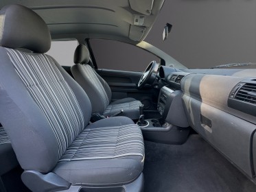 Volkswagen fox 1.4 75 trend - climatisation - vitre av électrique - 4 pneus neuf - similaire polo / c3 / clio occasion...