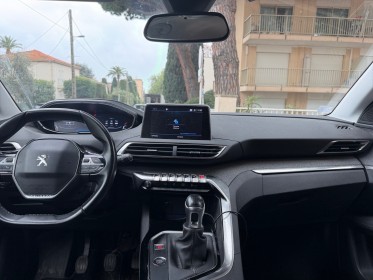 Peugeot 3008 bluehdi 130ch ss bvm6 allure occasion cannes (06) simplicicar simplicibike france