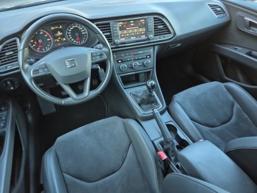 Seat leon 1.4 tsi 125 start/stop premium garantie 12 mois carplay occasion simplicicar angers simplicicar simplicibike france