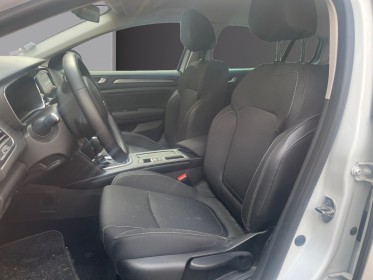 Renault megane iv estate e-tech plug-in hybride 160 - 21n business bon état garantie 12 mois occasion simplicicar le raincy...