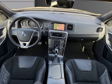 Volvo v60 r-design d3 2.0 150ch geartronic 6 - radar ar occasion simplicicar rennes simplicicar simplicibike france