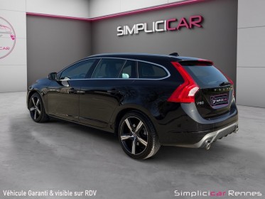 Volvo v60 r-design d3 2.0 150ch geartronic 6 - radar ar occasion simplicicar rennes simplicicar simplicibike france