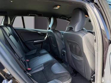 Volvo v60 r-design d3 2.0 150ch geartronic 6 - radar ar occasion simplicicar rennes simplicicar simplicibike france